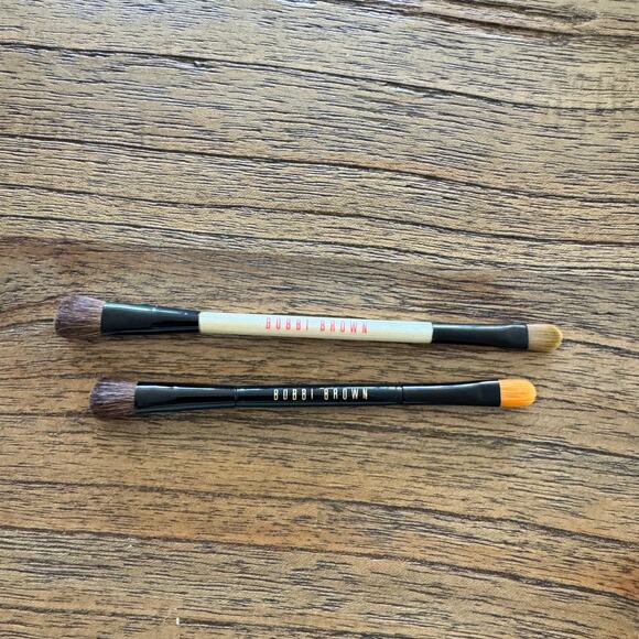 Bobbi Brown Brush Set - 9 Total Brushes - Picture 3 of 3